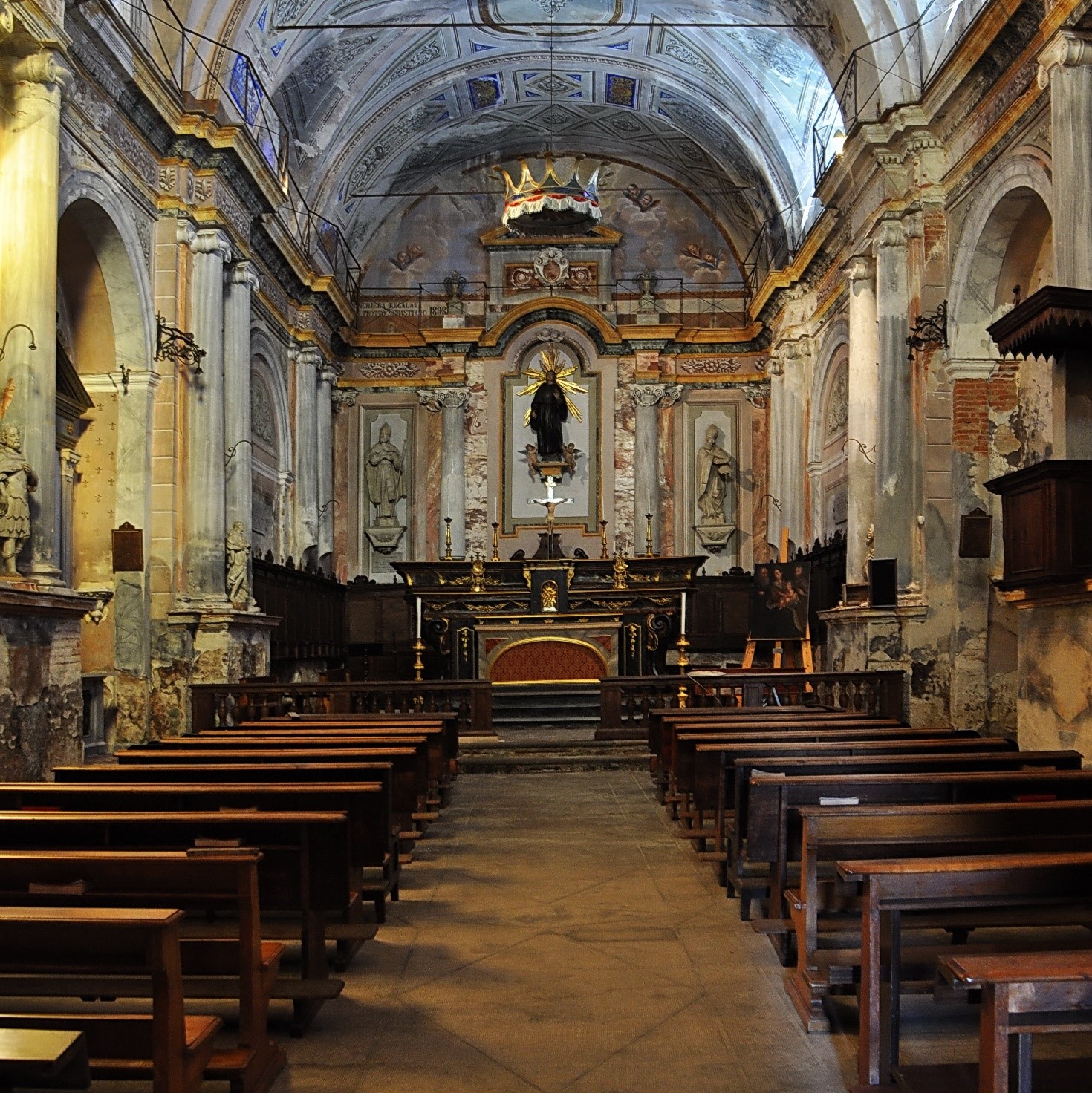 21 Chiesa di S. Nicola – interno